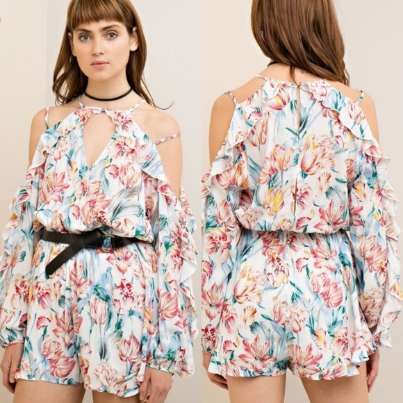 Stunning floral romper - Picture 3 of 3
